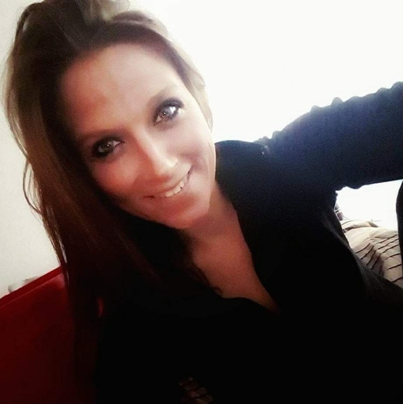 Meet your Posher, Janice - Picture 6 of 7